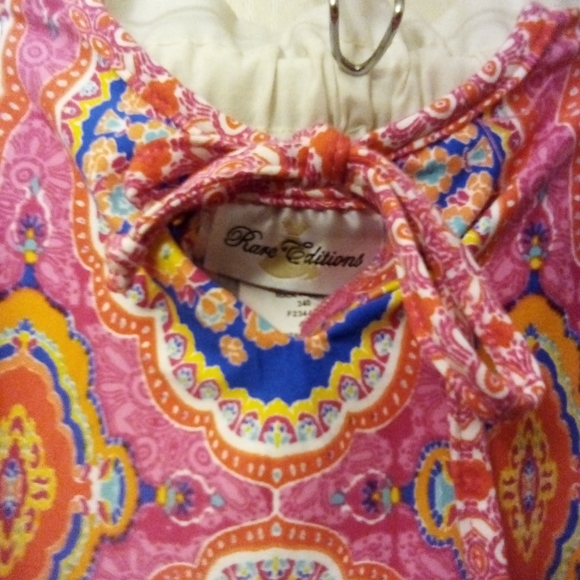 GREAT CONDITION!! 4 outfits & 1 pr. Shorts (Size 4t-5t) 2 rompers & 2 dresses!! - Picture 5 of 14